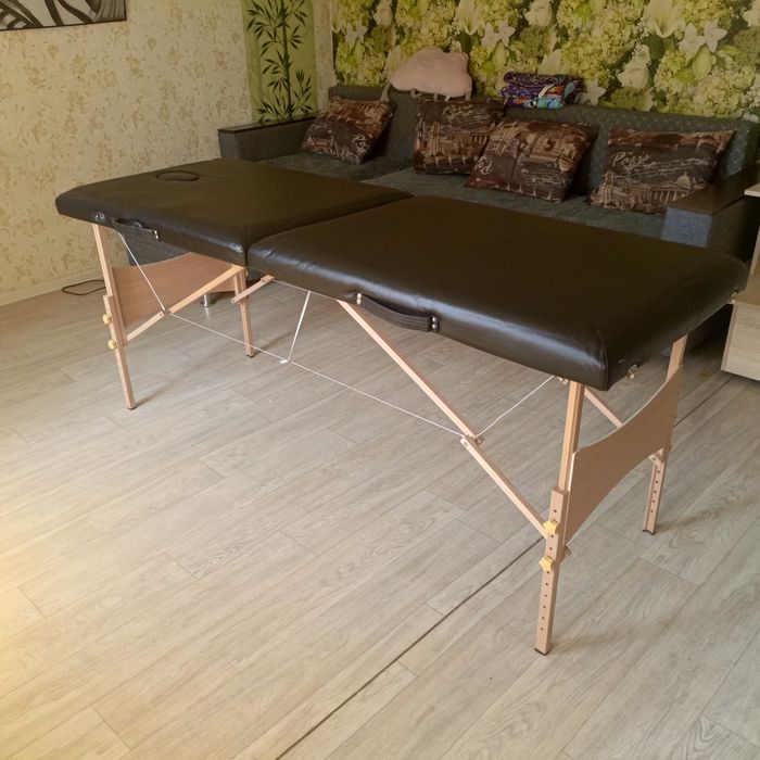 Массажная кушетка