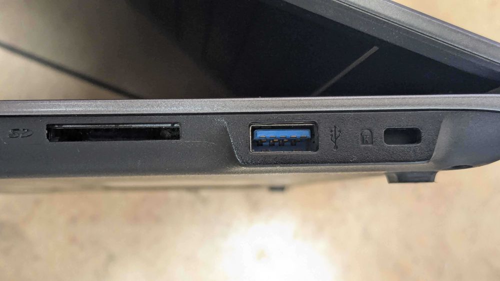 Acer Chromebook CP5-471 14 inch | Intel i3 6100U | 8GB RAM | 32GB eMMC