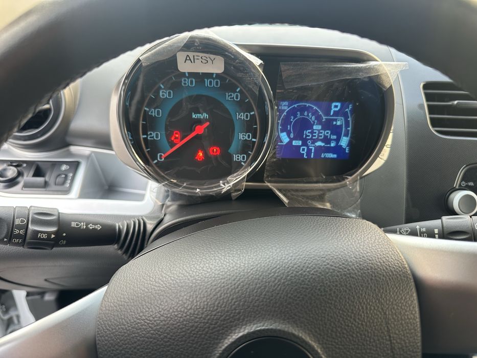 Spark 2022 yil dekabr oq tozza 4  aftamat 15300 km