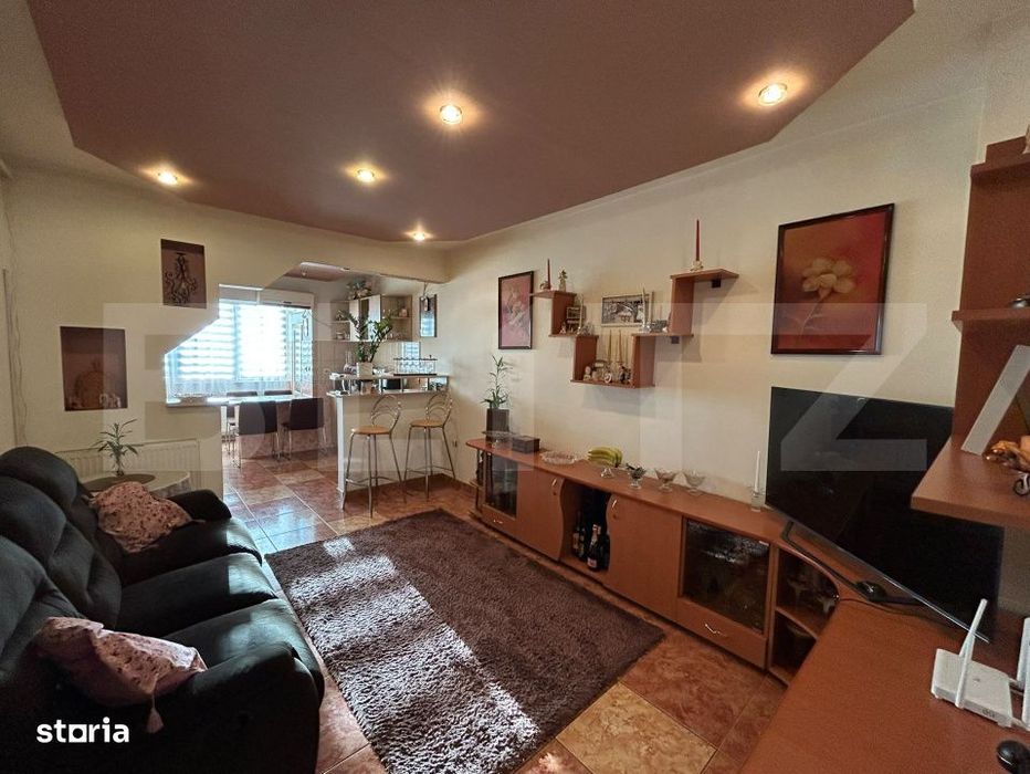 Apartament de vanzare, 3 camere, 70 mp, zona Aiud — fotografia 1