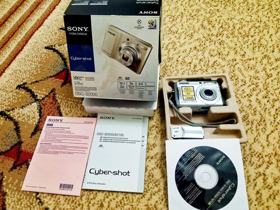 Фотокамера  SONY и другое.