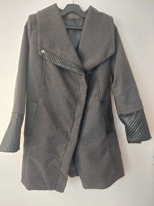 Дамско палто размер S