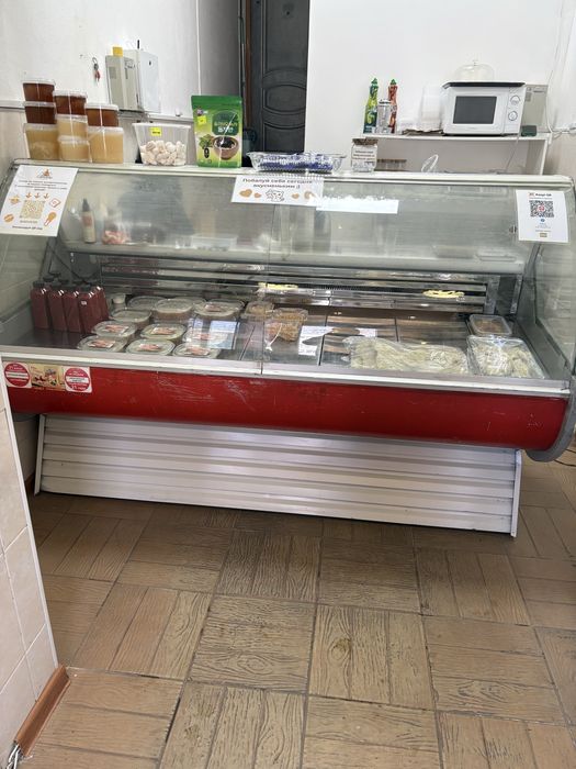 Ветринный холодильник