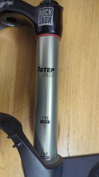 Furca Rockshox Lyric