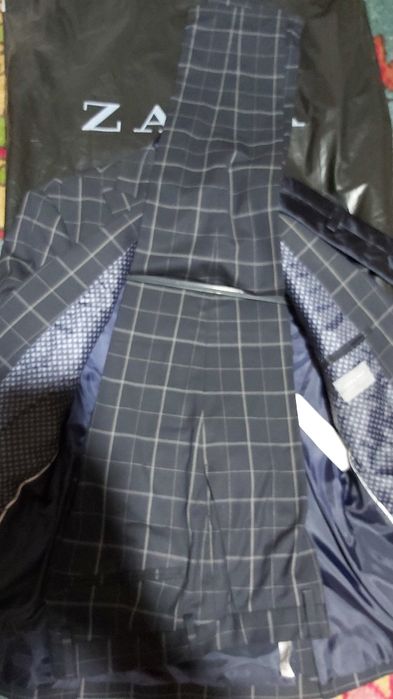 Costum bărbătesc  elegant