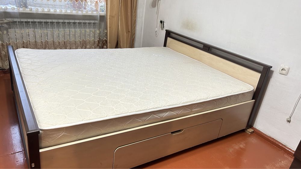 Продажа спального гарнитура