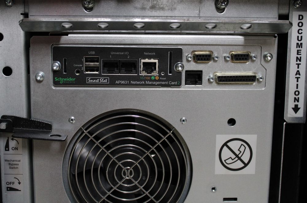 UPS APC suvtpf10kb2h 10kVA