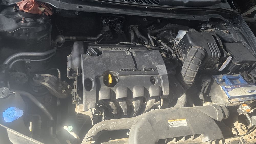 Trager haion bara far aripa radiator stop Kia Ceed 1.4i 2010 Piese