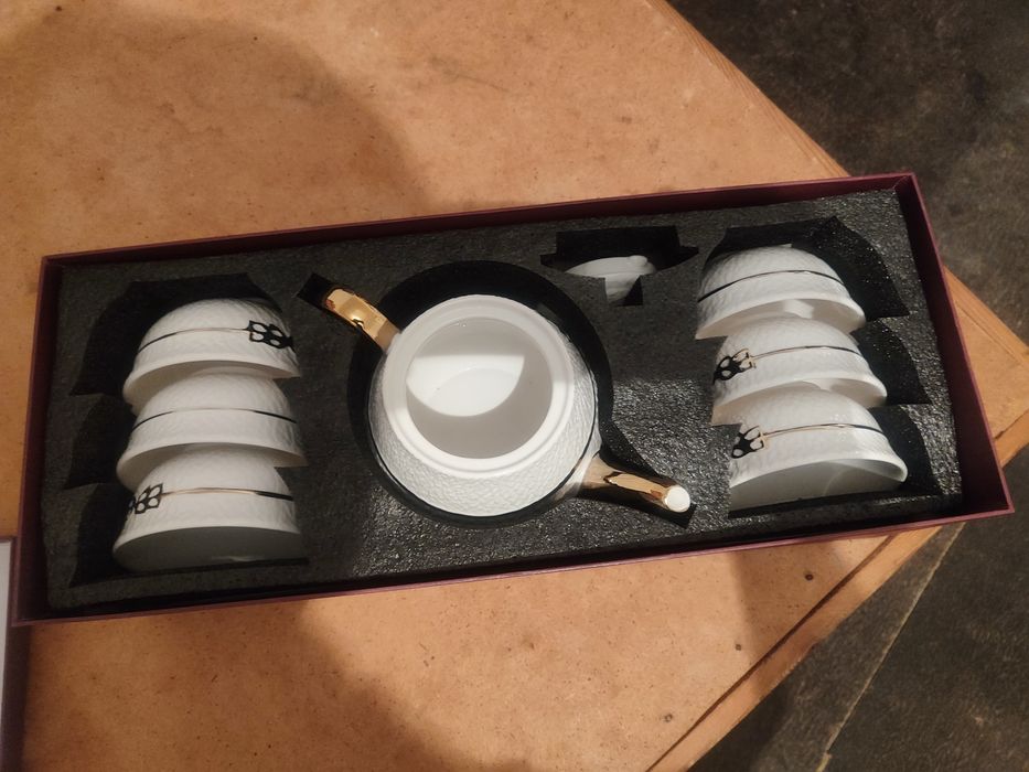 Ыдыс аяқтар ысталмаған говый