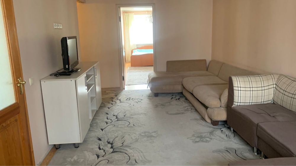 Ищем девушку на подселение