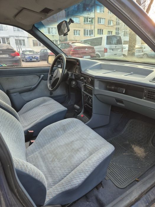 Опел кадет(капка), 1.6 бензин (автомат)