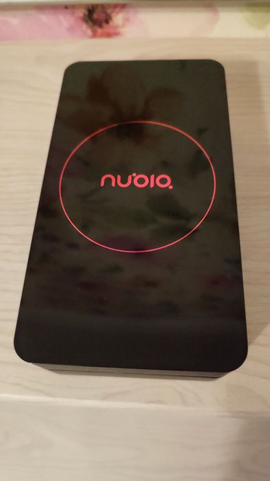 Смартфон ZTE Nubia z11