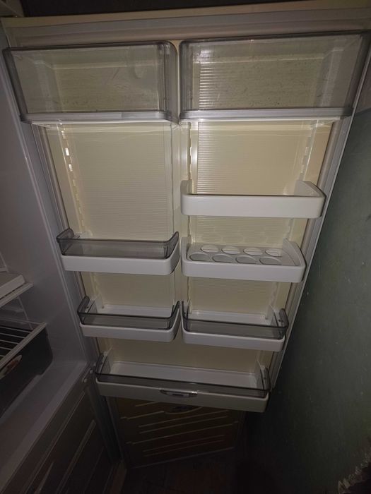Продаётся холодильник Атлант