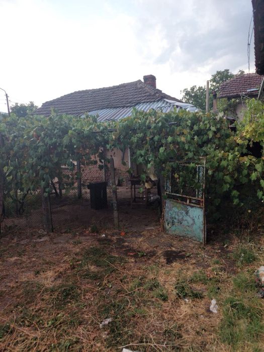 Продава се Къща в с. Винище, Област Монтана - 1800 кв.м за 7 €/кв.м - Снимка #3