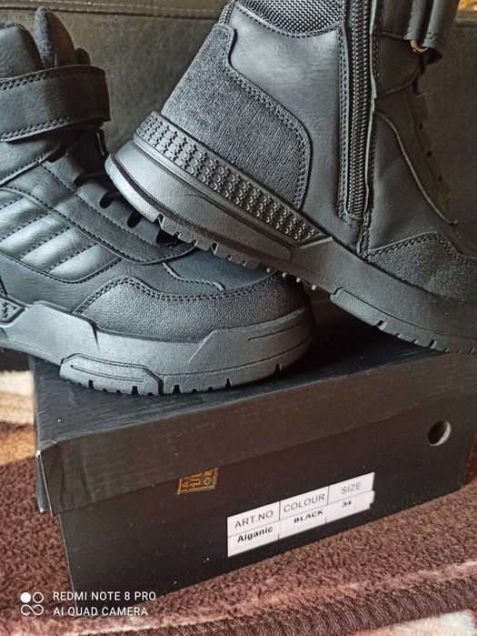 Ботинки зимние на  мальчика 34рр