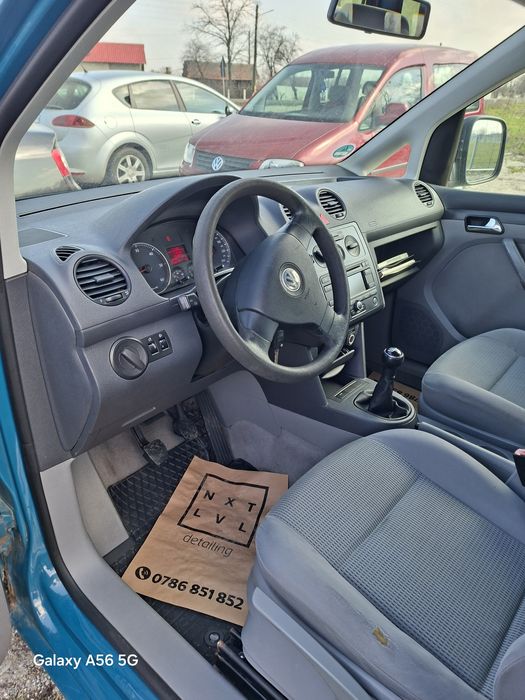 De vanzare auto life și famili