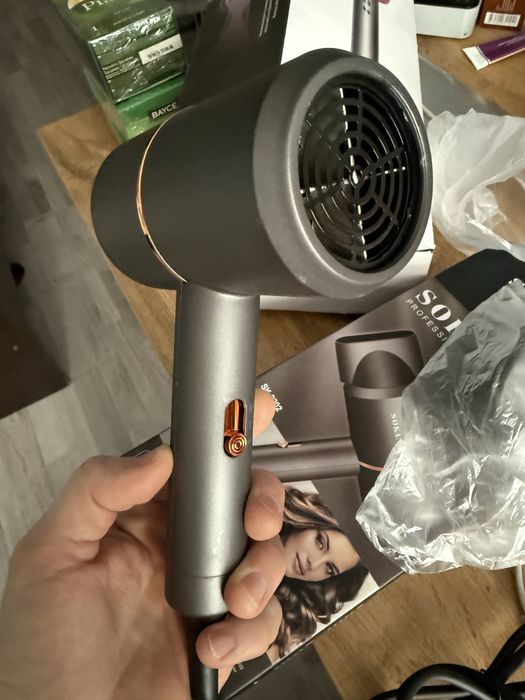 Новый фен Sokany с насадками