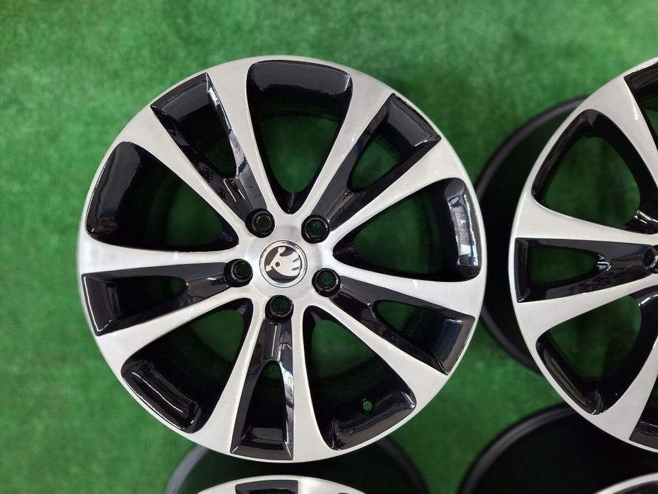 Шкода-17цола-5/112-ЕТ-49:Ж-7,5-оригинарни"RONAL"