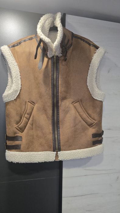 Дебел елек с кожа