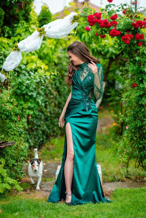 Продавам бална рокля