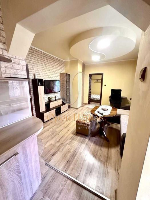 Продава се Двустаен апартамент в Пловдив, Съдийски - 53 кв.м за 1982 €/кв.м - Снимка #6