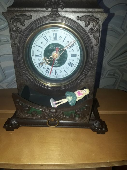 Часы Янтарь. Рабочии.