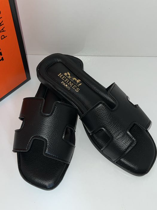 Papuci hermes 38