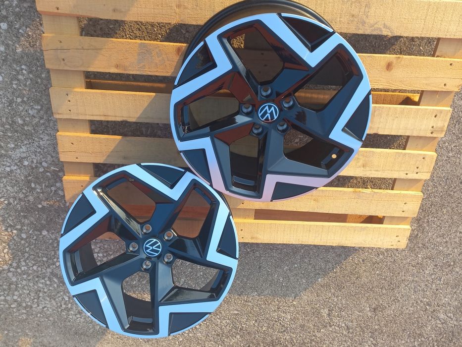 18 Vw Seat Škoda Audi 8j et40 Black Polish Golf Passat Tiguan Superb