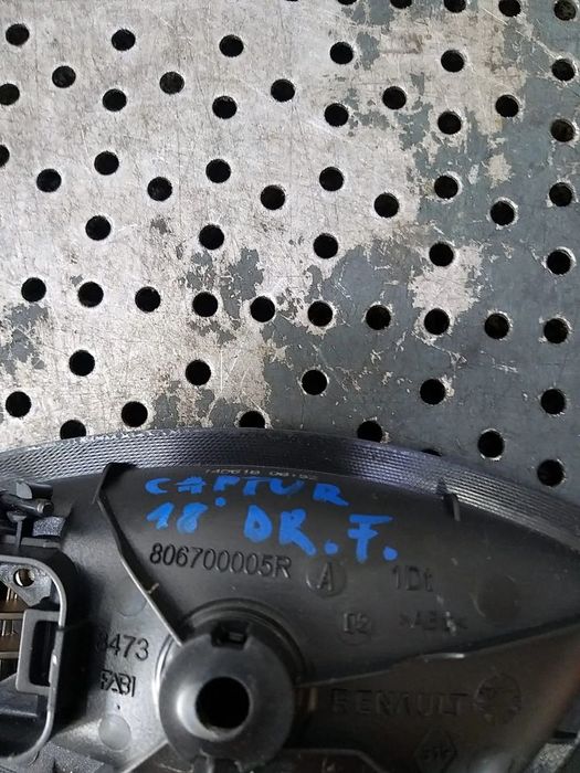 Maner interior usa dreapta fata renault captur 1 j5 h5 806700005r