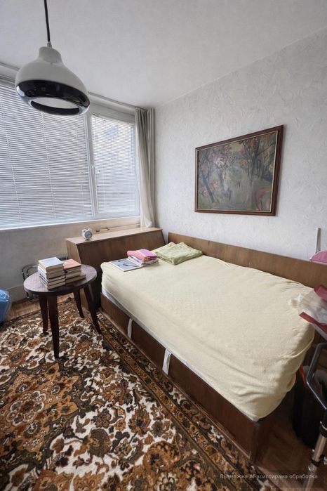 Тристаен за продажба в кв.Красна поляна