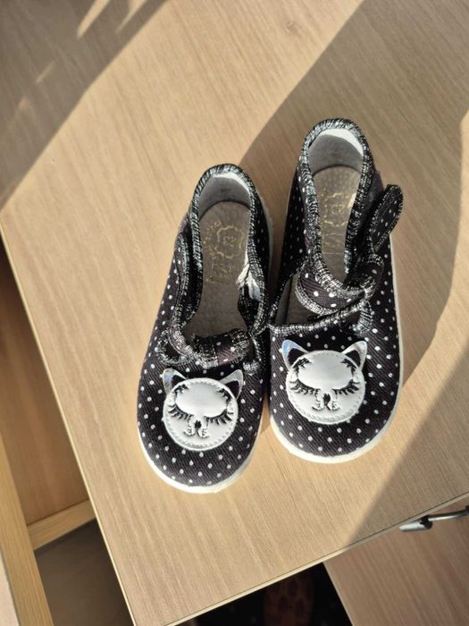 кроксове / пантофи за ясла / детска градина / маратонки 1