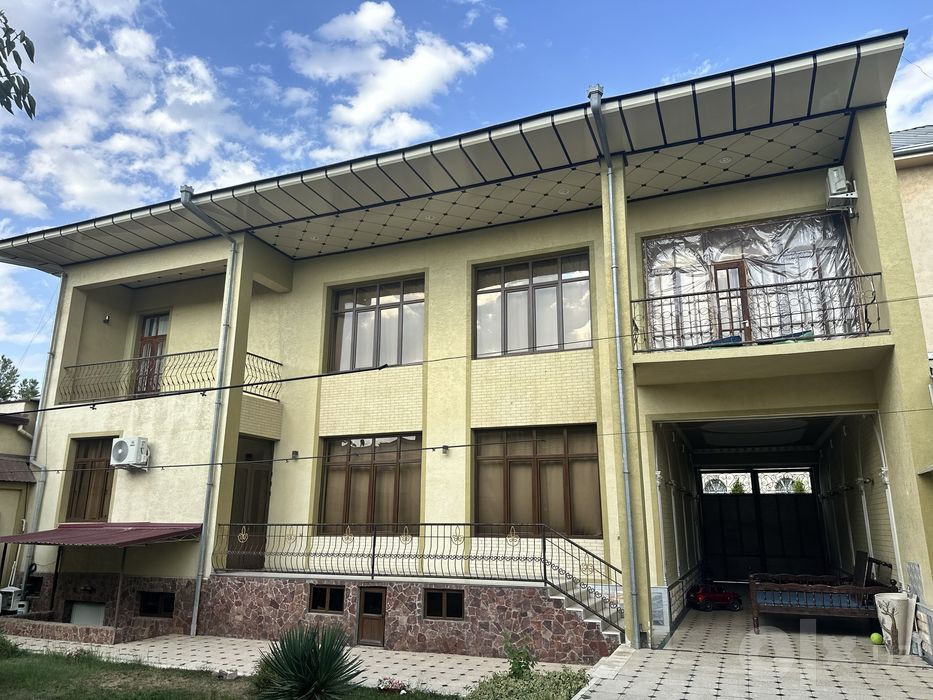 Мирзо Улугбек район Узумзор кучаси