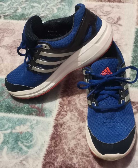 Маратонки Adidas