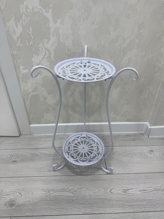 Подставка для цветов