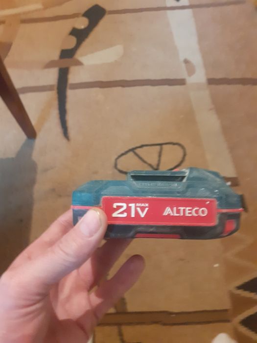 Батарея для шурупеверта