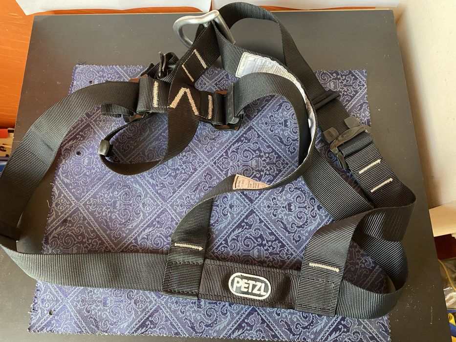 сбруя PETZL ,гръден колан , размер XS-XLL