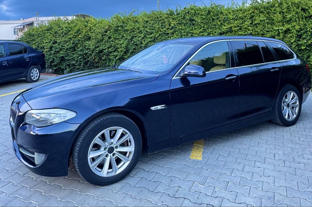BMW 5 Series 2012 — imagine 4