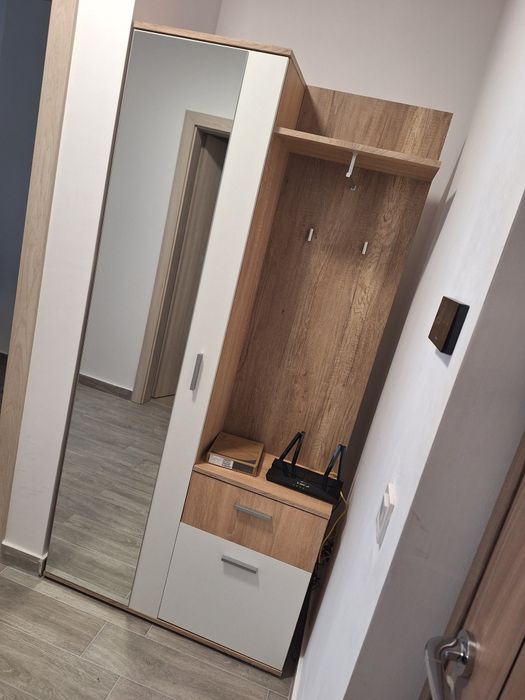 Garsoniera de închiriat