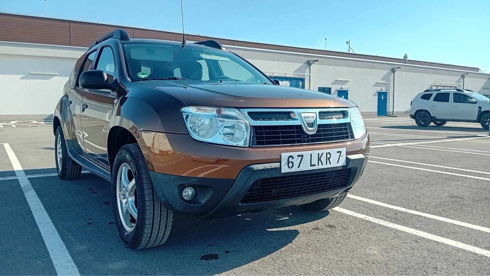 Dacia duster 1.6 mpi cu lpg 4x2