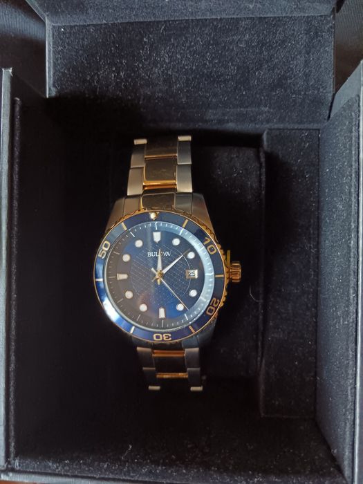 Продаются часы булова