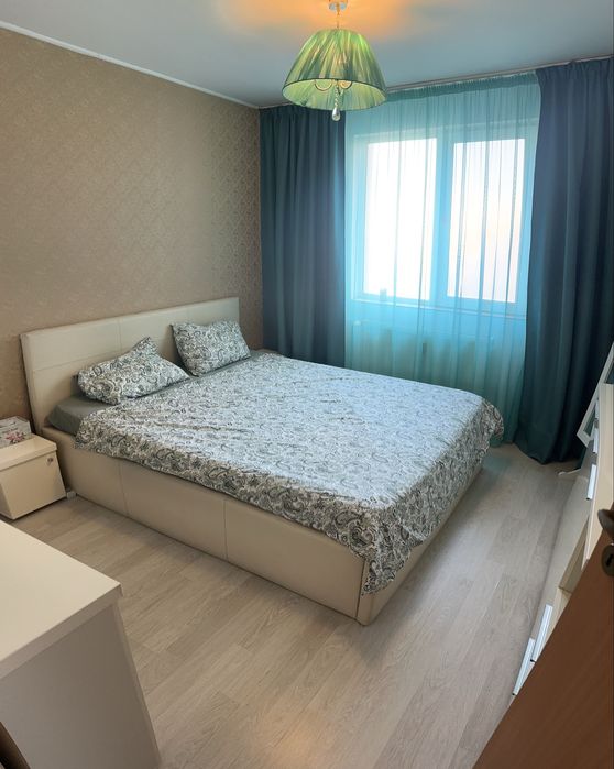 Vanzare apartament 4 camere