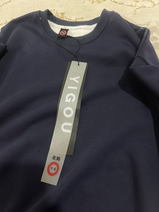 Продам женский толстовка