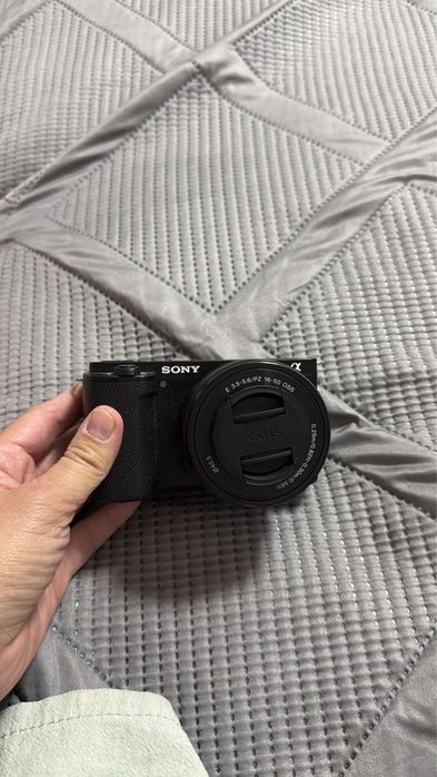 Фотокамера Sony ZV-E10 KIT 16-50mm