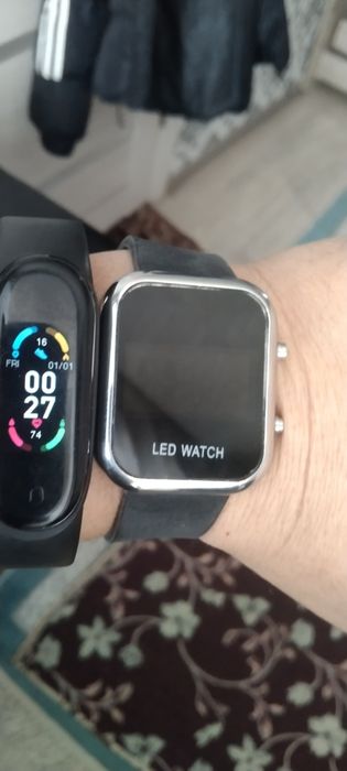 Продам мужские  часы