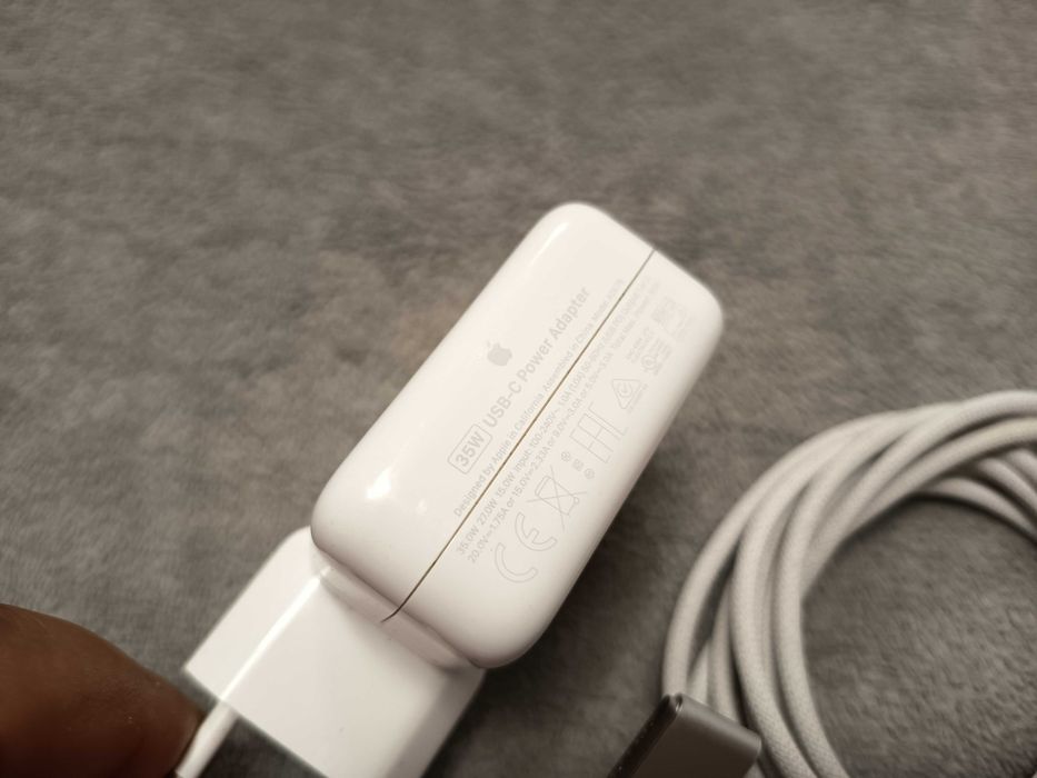 Incarcator Apple 35W 2x USB-C A2676 cu cablu MagSafe 3 A2363
