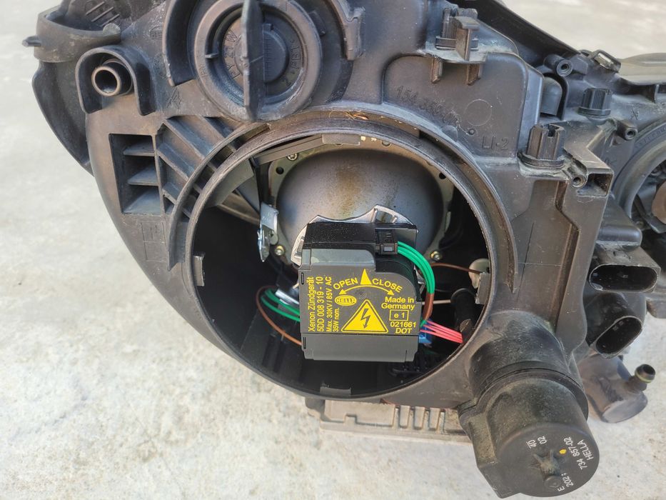 Mercedes E klasa w211 Bi Xenon Far,Мерцедес Е класа 211 Би ксенон Фар