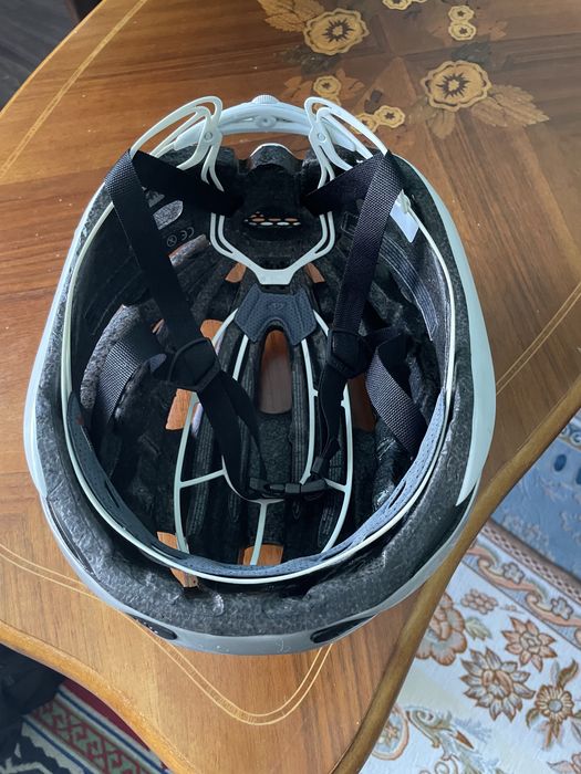 Giro Synthe велосипедный шлем