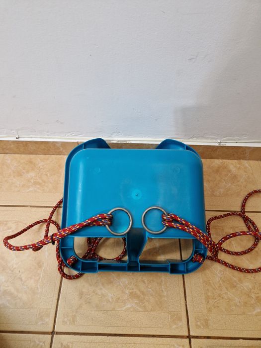 Leagan cu spatar pentru copii