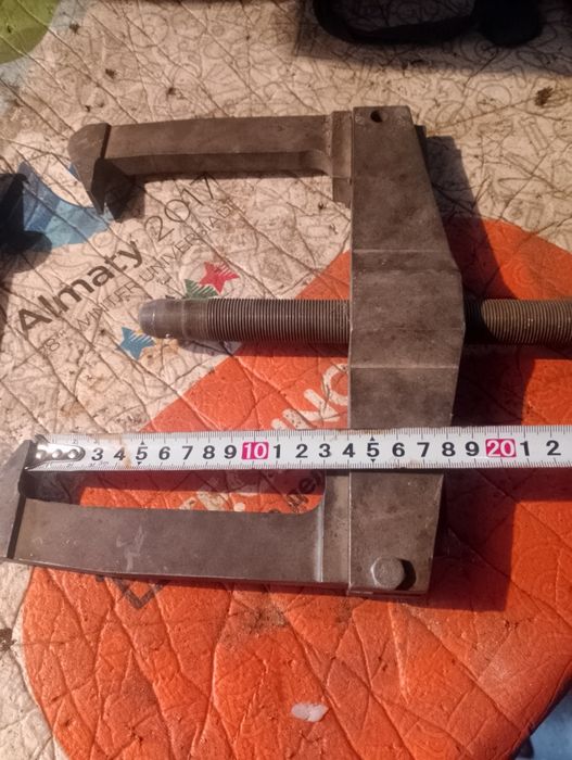 Продам съёмники шкифов и крышек