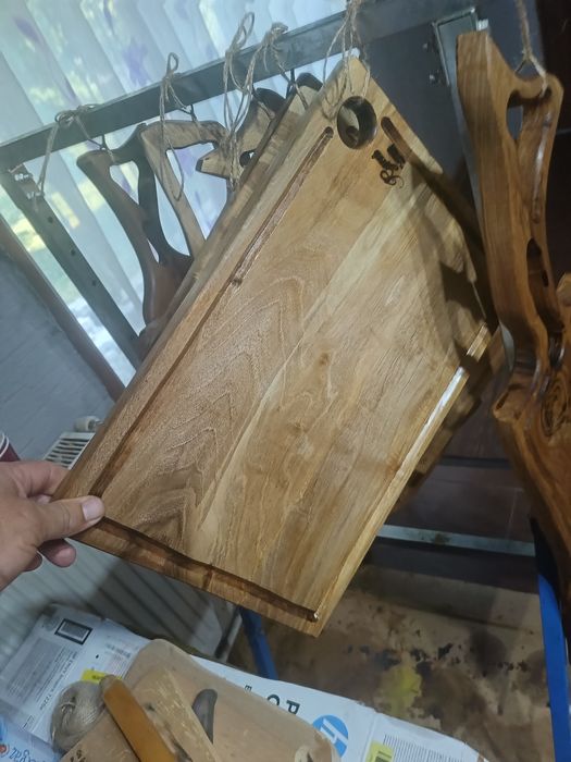 Tocătoare din lemn de nuc